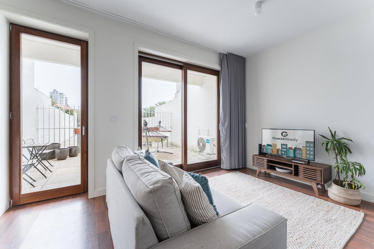 Guestready - Almada 516 * Oporto